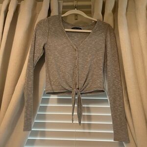 Abercrombie & Fitch long sleeve crop top
